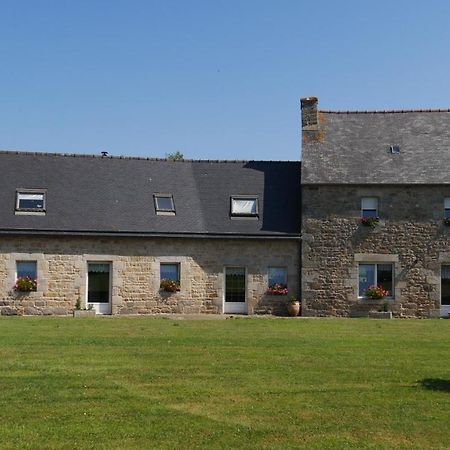 La Ferme Guibel Bed & Breakfast Plouzelambre ภายนอก รูปภาพ