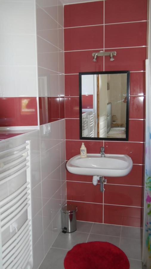 La Ferme Guibel Bed & Breakfast Plouzelambre ภายนอก รูปภาพ